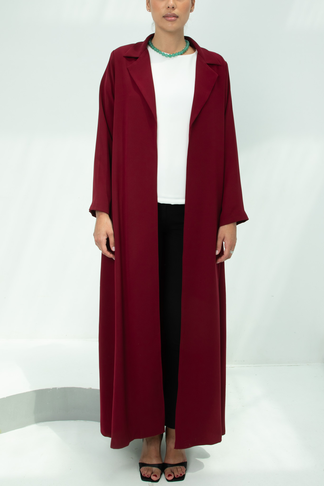 M05 Burgundy Abaya