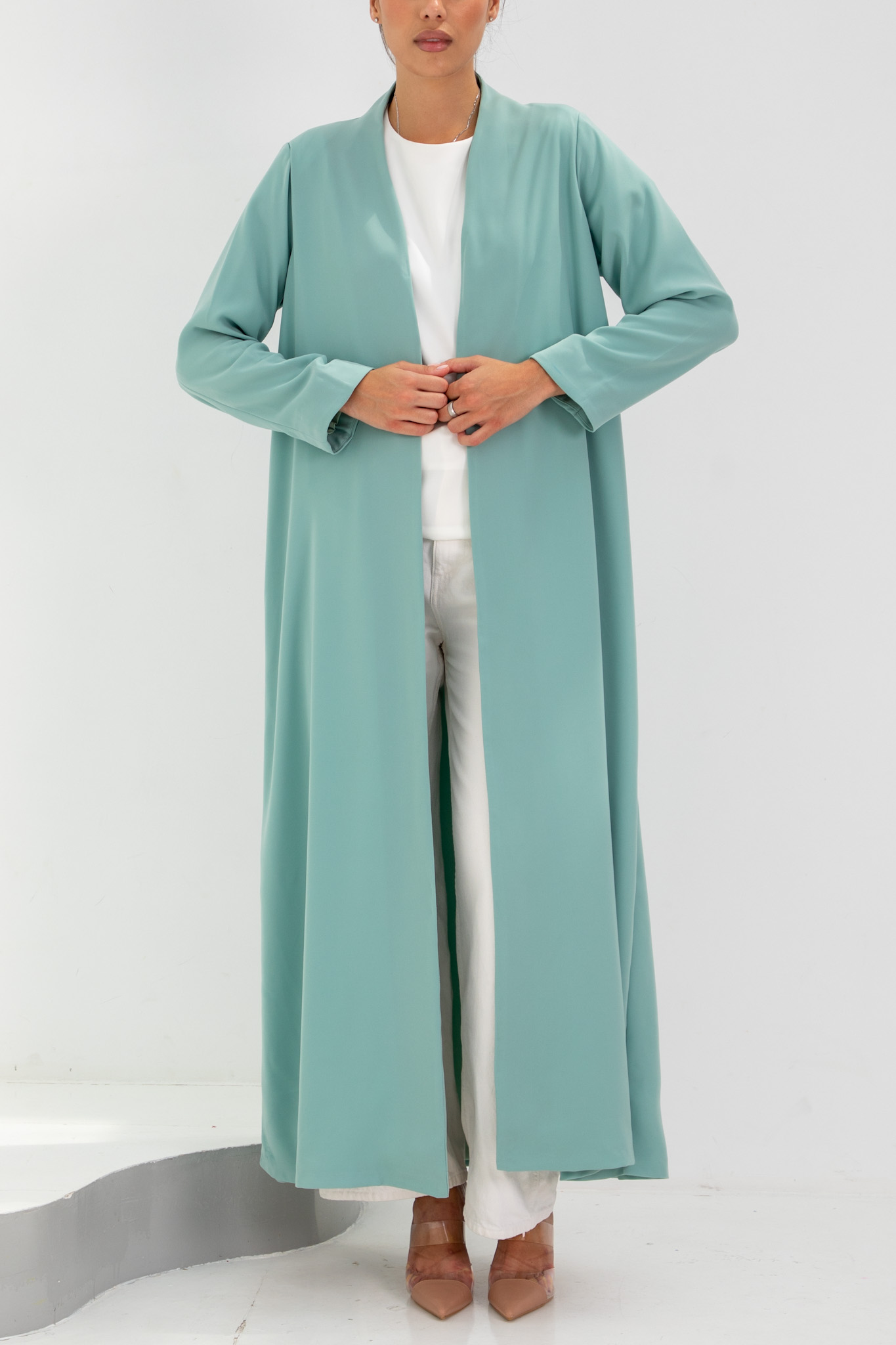 M17 Blue Crepe Abaya